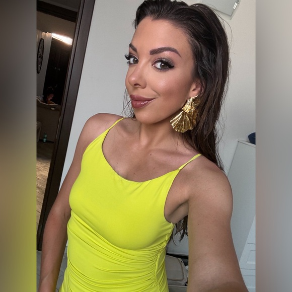 Who you’re buying from: - Picture 4 of 4